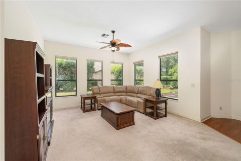Villa ou maison à vendre à Mount Dora, Floride: 3 chambres, 197.32 m2 № 2237387 - photo 24