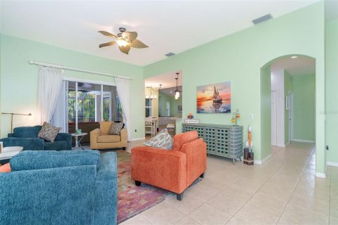 Casa en venta en Englewood, Florida, 3 dormitorios, 207.08 m2 № 2104713 - foto 13