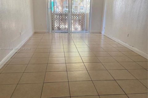Copropriété à louer à North Miami, Floride: 1 chambre, 66.33 m2 № 2031599 - photo 22