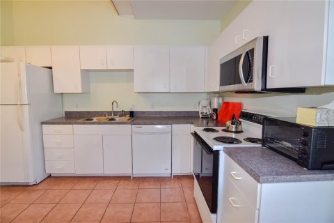 Condo in Saint Petersburg, Florida, 3 bedrooms  № 1734581 - photo 26