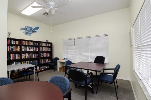 Condo in Saint Petersburg, Florida, 3 bedrooms  № 1734581 - photo 28