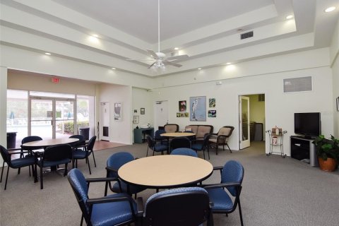 Condo in Saint Petersburg, Florida, 3 bedrooms  № 1734581 - photo 24
