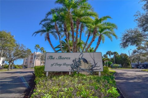 Condo in Saint Petersburg, Florida, 3 bedrooms  № 1734581 - photo 30