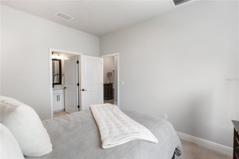 Condo in Sarasota, Florida, 3 bedrooms № 2198309 - photo 25