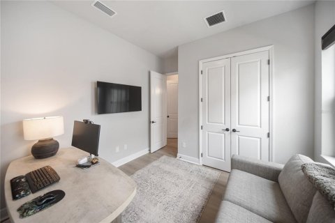 Condo in Sarasota, Florida, 3 bedrooms № 2198309 - photo 9