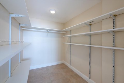 Copropriété à louer à North Miami Beach, Floride: 2 chambres, 103.31 m2 № 2046650 - photo 22