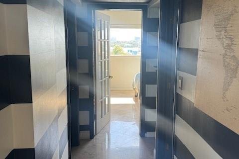 Condo in Hollywood, Florida, 2 bedrooms № 2182469 - photo 13