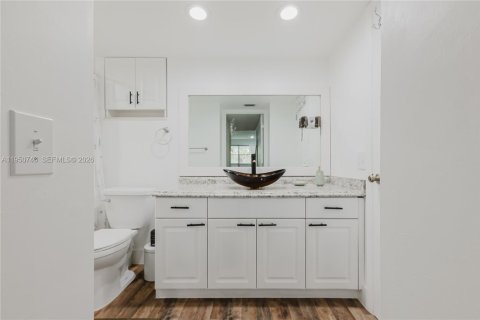 Condominio en venta en Margate, Florida, 1 dormitorio, 66.89 m2 № 2007637 - foto 10