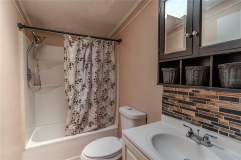 Casa en venta en Haines City, Florida, 3 dormitorios, 120.4 m2 № 1869027 - foto 16