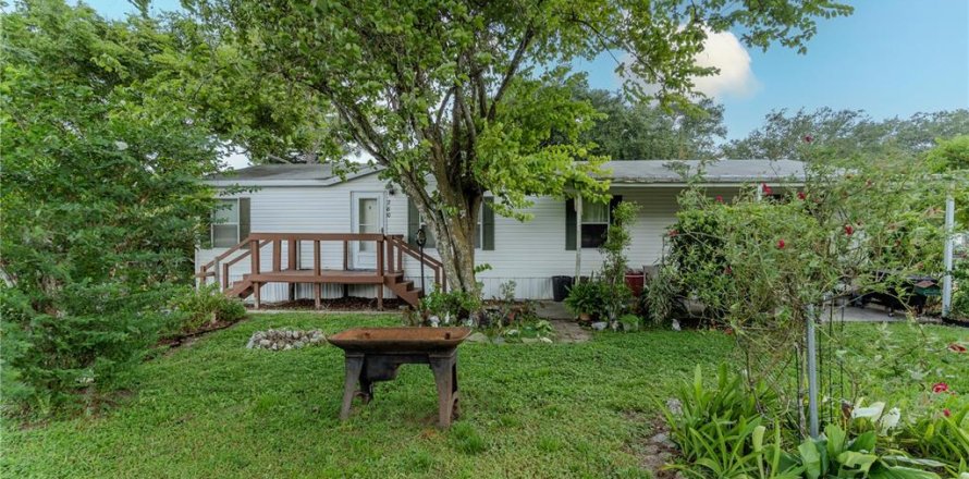House in Haines City, Florida 3 bedrooms, 120.4 sq.m. № 1869027