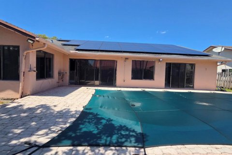 Villa ou maison à vendre à Lauderhill, Floride: 3 chambres, 175.96 m2 № 2190348 - photo 22