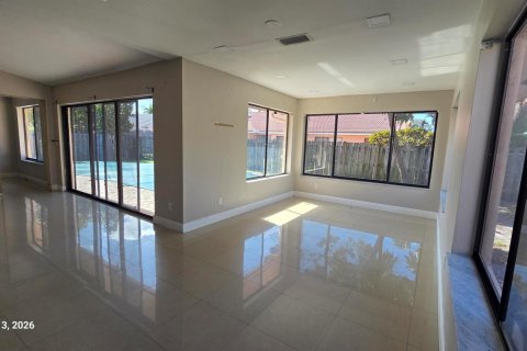 Villa ou maison à vendre à Lauderhill, Floride: 3 chambres, 175.96 m2 № 2190348 - photo 7