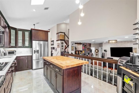 Villa ou maison à vendre à Miramar, Floride: 4 chambres, 222.13 m2 № 1848872 - photo 19