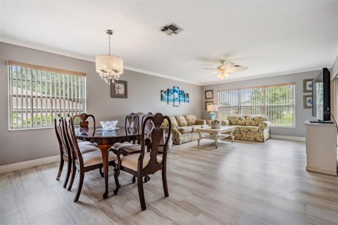 Villa ou maison à vendre à San Antonio, Floride: 3 chambres, 148.27 m2 № 1771048 - photo 8