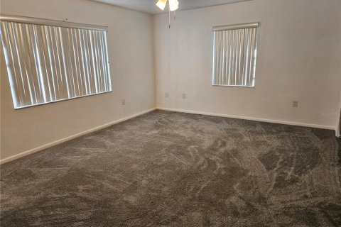 House in Lakeland, Florida 3 bedrooms, 161.28 sq.m. № 1535279 - photo 11