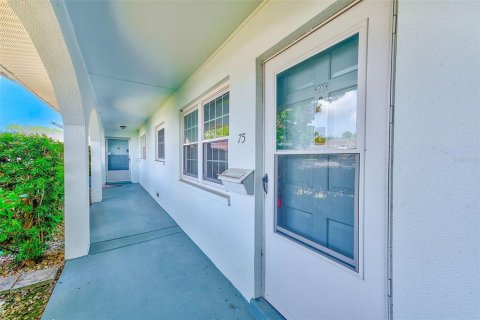 Copropriété à vendre à Seminole, Floride: 2 chambres, 109.62 m2 № 1683064 - photo 27