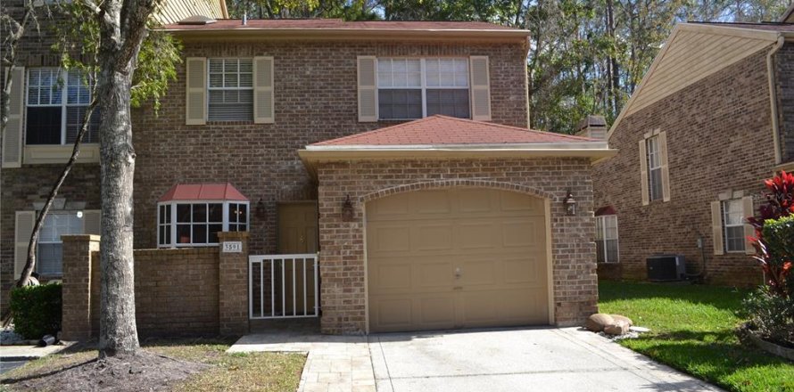 Townhouse in Palm Harbor, Florida 2 bedrooms, 157.93 sq.m. № 2378011