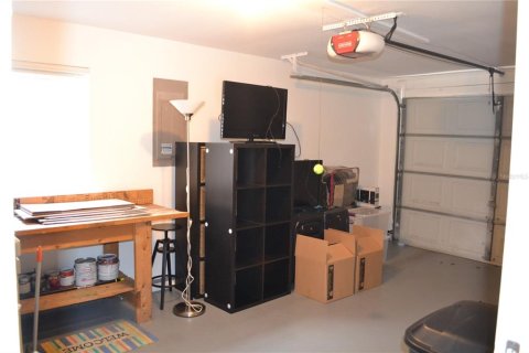 Townhouse in Palm Harbor, Florida 2 bedrooms, 157.93 sq.m. № 2378011 - photo 28