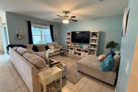 House in Sanford, Florida 3 bedrooms, 157.66 sq.m. № 2420028 - photo 5