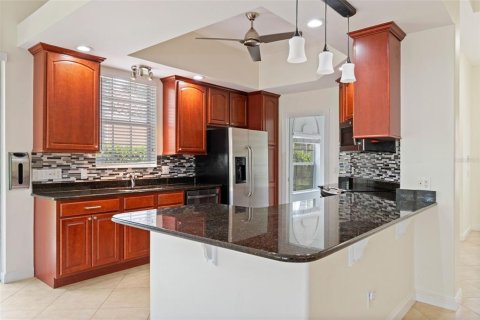 Casa en venta en Orlando, Florida, 3 dormitorios, 206.34 m2 № 1909558 - foto 17