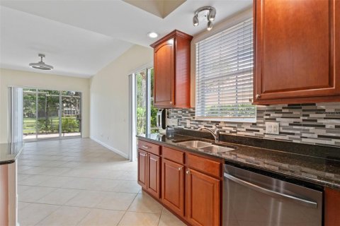 Casa en venta en Orlando, Florida, 3 dormitorios, 206.34 m2 № 1909558 - foto 22