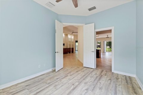 Casa en venta en Orlando, Florida, 3 dormitorios, 206.34 m2 № 1909558 - foto 29