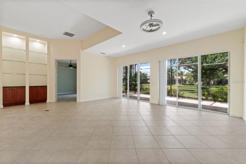 Casa en venta en Orlando, Florida, 3 dormitorios, 206.34 m2 № 1909558 - foto 12
