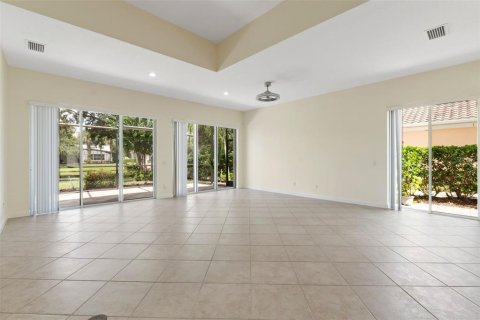 Casa en venta en Orlando, Florida, 3 dormitorios, 206.34 m2 № 1909558 - foto 9