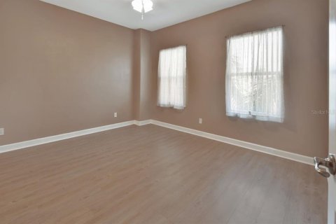 Condo in New Smyrna Beach, Florida, 3 bedrooms  № 1806784 - photo 27