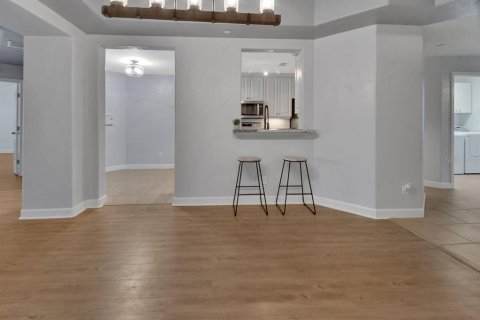 Condo in New Smyrna Beach, Florida, 3 bedrooms  № 1806784 - photo 16