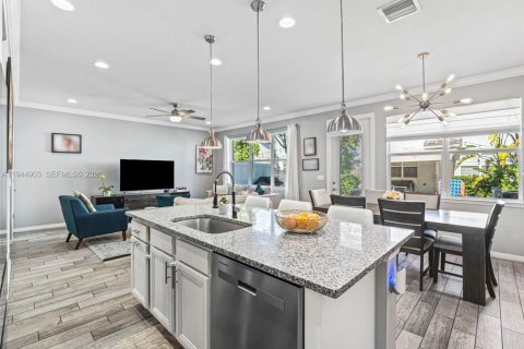 Touwnhouse à vendre à Hollywood, Floride: 3 chambres, 164.25 m2 № 2001962 - photo 23