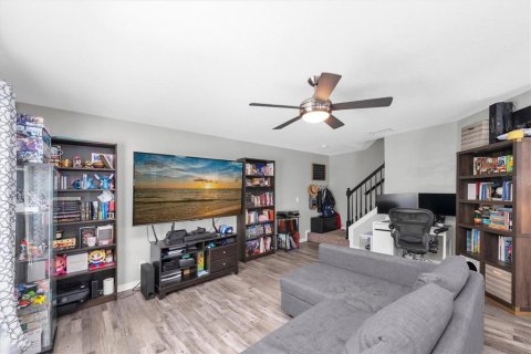 Touwnhouse à vendre à Tampa, Floride: 3 chambres, 130.81 m2 № 2364249 - photo 6
