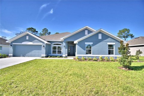 House in Auburndale, Florida 4 bedrooms, 278.71 sq.m. № 1285799 - photo 1