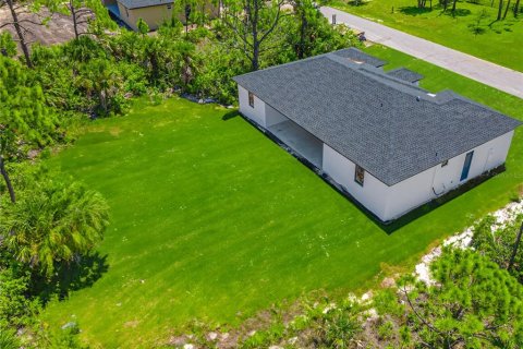 House in Port Charlotte, Florida 4 bedrooms, 167.22 sq.m. № 709922 - photo 7