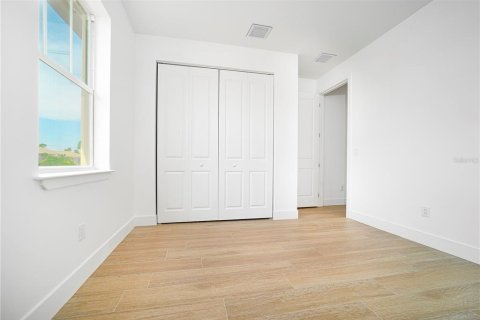 House in Port Charlotte, Florida 4 bedrooms, 167.22 sq.m. № 709922 - photo 21