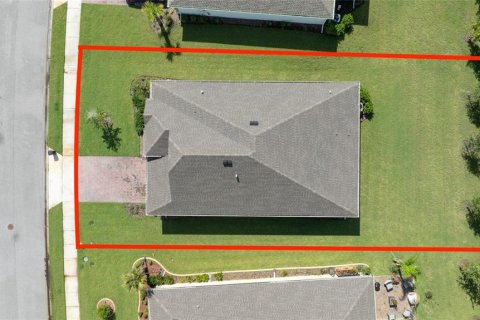 House in Ormond Beach, Florida 3 bedrooms, 185.06 sq.m. № 2396753 - photo 4