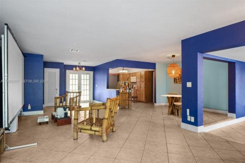 Купить виллу или дом в Плантация, Флорида 3 спальни, 193.79м2, № 2006617 - фото 19