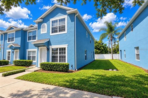 Townhouse in Sanford, Florida 3 bedrooms, 131.92 sq.m. № 2376620 - photo 2