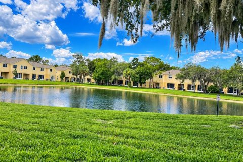 Townhouse in Sanford, Florida 3 bedrooms, 131.92 sq.m. № 2376620 - photo 17