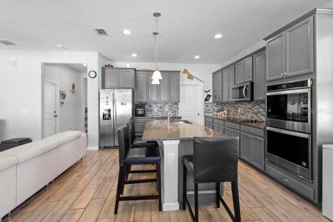 Casa en venta en Deltona, Florida, 5 dormitorios, 246.56 m2 № 1531470 - foto 6