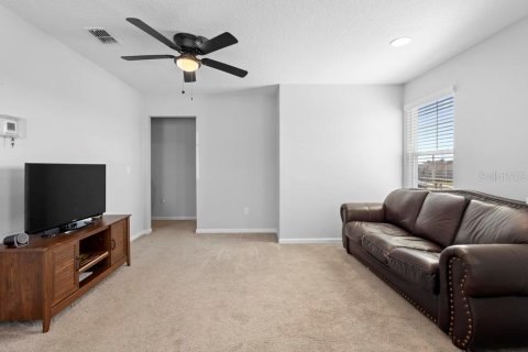 Casa en venta en Deltona, Florida, 5 dormitorios, 246.56 m2 № 1531470 - foto 25