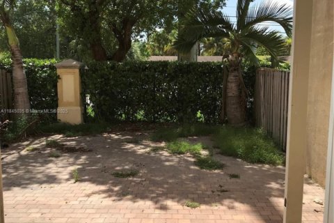 Townhouse in Homestead, Florida 2 bedrooms, 110.55 sq.m. № 1840911 - photo 21