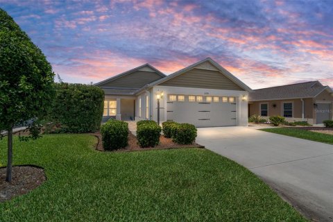 Villa ou maison à The Villages, Floride 3 chambres, 152.55 m2 № 2149519