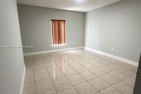 Снять в аренду виллу или дом в Майами, Флорида 4 спальни, 205.59м2, № 1956412 - фото 17