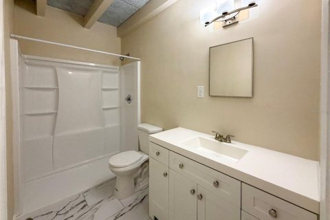 Apartment in Gainesville, Florida 2 bedrooms, 75.16 sq.m. № 2202398 - photo 16