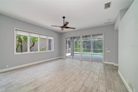 Casa en venta en Bradenton, Florida, 2 dormitorios, 172.15 m2 № 2224463 - foto 18