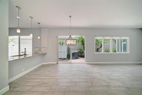 Casa en venta en Bradenton, Florida, 2 dormitorios, 172.15 m2 № 2224463 - foto 14