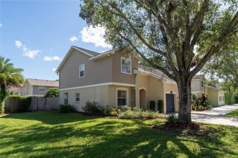 Touwnhouse à louer à Tampa, Floride: 3 chambres, 144.56 m2 № 2429435 - photo 2
