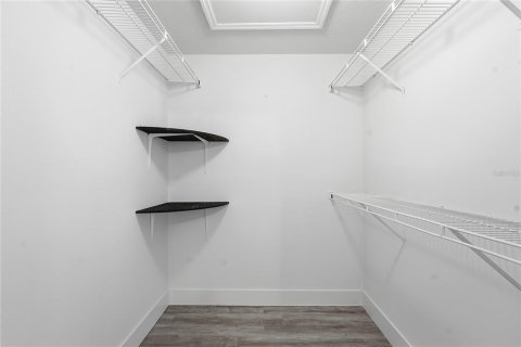 Touwnhouse à louer à Tampa, Floride: 3 chambres, 144.56 m2 № 2429435 - photo 28
