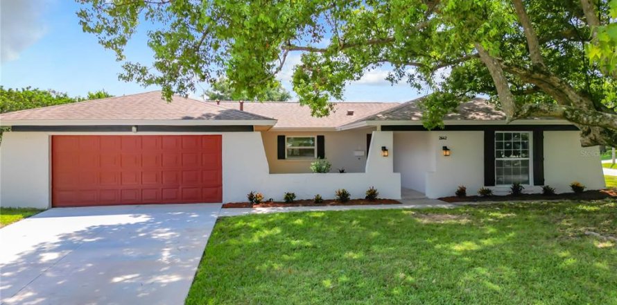 Casa en Maitland, Florida 5 dormitorios, 219.25 m2 № 2139138